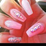 Sasha De Roche - @baddnboujeenails - Instagram
