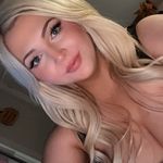 Sasha Sharpe - @sashasharpe - Instagram