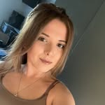 Saskia Walker - @saskia141101 - Instagram