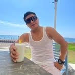 Saul Chen - Facebook