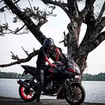 M_o_m_u - @saulwalker28 - Instagram