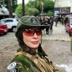 Sandra Daniel - Facebook