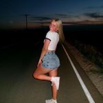 sav - @_savanasmith_ - Instagram