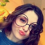 Savannah - @savannah._.buckler - Instagram