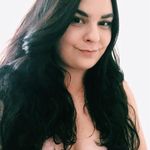 Savannah Garrison - @thesunandherflxwers - Instagram