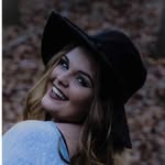 Savannah Sanders - Real Estate - Michael Carr & Associates - @savsandersrealestate - Instagram