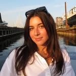 Savannah Webb | Travel - @solotravsav - Instagram