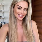 Scarlett Barrett - Facebook