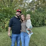 Scarlet Barron - Facebook