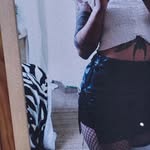 Scarlett Bates - @scarlettbats - Instagram