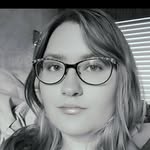 Scarlet Bishop - @scarletbishop5 - Instagram
