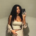 𝑆𝑐𝑎𝑟𝑙𝑒𝑡𝑡 𝐵𝑖𝑠ℎ𝑜𝑝 - @scar_lett.red.exe - Instagram