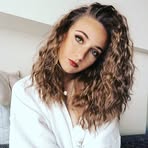 Scarlett Blake - Facebook