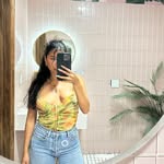 @scarlet.castrox - Instagram