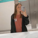 Scarlett Cox - @scarlettcox38 - Instagram