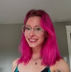 Scarlet Dean - Facebook