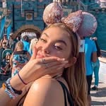 ៚𝐒𝐂𝐀𝐑𝐋𝐄𝐓 𝐆𝐑𝐀𝐍𝐓 - @90devilz - Instagram