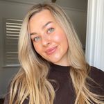 Scarlett Holmes - @scarlettholmes - Instagram