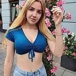 scarlet James - @famou.s178 - Instagram