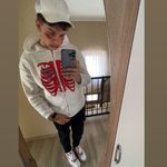 Scarlet King - @szupermenza - Instagram