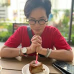 Scarlet Lam - Facebook