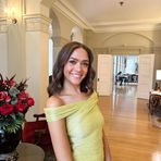 Scarlet Lyons - Facebook