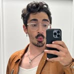 Maxwell Scarlett - Facebook