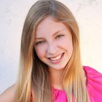Scarlet Meyer - @duh_its_scarlet - Instagram