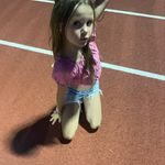 Scarlett Miles - @scarlettgmiles - Instagram