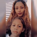 Scarlet Robles - @scarlet.robles.796 - Instagram