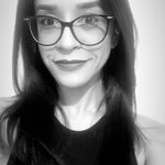 Scarlet Robles - @01_robles - Instagram