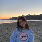 Scarlet Sutherland - Facebook
