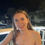 Scarlett Sutherland - Facebook