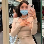 Scarlett Wang - @scarletwang279 - Instagram