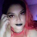 Scarlet Waters - @obsessingovermr.j - Instagram