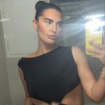 Scarlett Barton - @scarlettb1x - Instagram