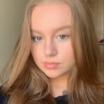 Scarlett Beck - Facebook