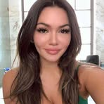 Scarlett Shane - Facebook