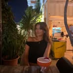 Scarlet Dillon - Facebook