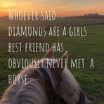 Scarlett Hicks - Facebook