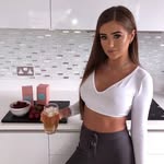 Scarlett Holmes - @scarlettholmes16 - Instagram