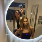 Scarlett Knowles - Facebook