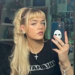 ꧁༺ 𝓢𝓬𝓪𝓻𝓵𝓮𝓽𝓽 ༻꧂ - @scarlett._.lambden - Instagram