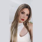 Scarlett Martínez - Facebook