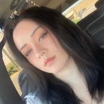 Scarlett Moon - Facebook