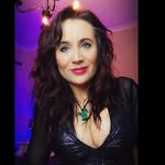Scarlett Moon - @scarlett.moonchild - Instagram
