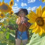 Scarlett Roth - Facebook