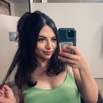 ♡ Scarlett Solis ♡ - @scarlettredsun - Instagram