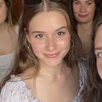 Scarlett Wall - Facebook