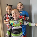 Scarlett Ward - Facebook